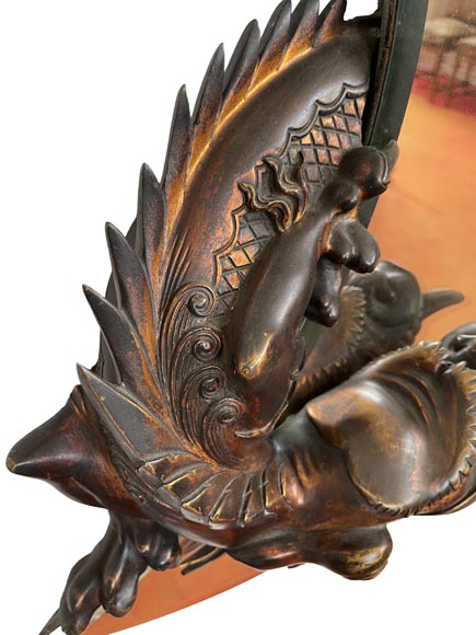 Gabriel Viardot (attributed to), Japanese-style mirror in the shape of a crescent moon adorned with bronze dragons Gabriel Viardot (attributed to), Japanese-style mirror in the shape of a crescent moon adorned with bronze dragons-3