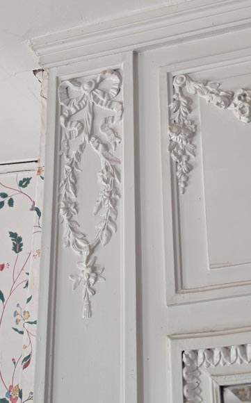 Louis XVI style trumeau with flower garland and medallion Louis XVI style trumeau with flower garland and medallion-4