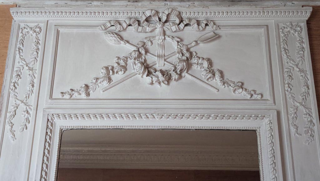 Small Louis XVI style trumeau with rose wreath Small Louis XVI style trumeau with rose wreath-1