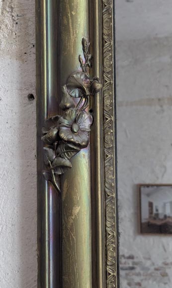 Louis XV style trumeau adorned with a palmette in gilded paint Louis XV style trumeau adorned with a palmette in gilded paint-3