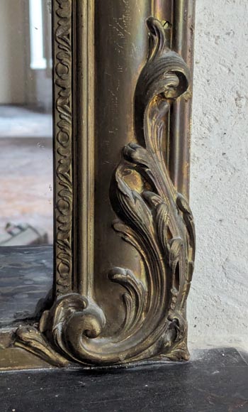 Louis XV style trumeau adorned with a palmette in gilded paint Louis XV style trumeau adorned with a palmette in gilded paint-5