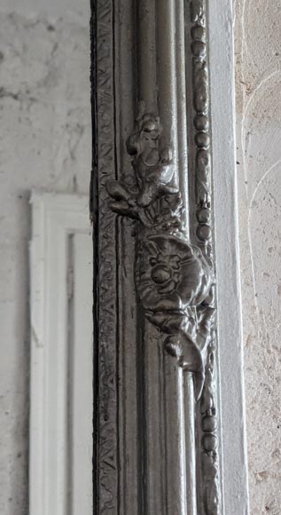 Large Louis XV style trumeau with openwork floral decoration Large Louis XV style trumeau with openwork floral decoration-4