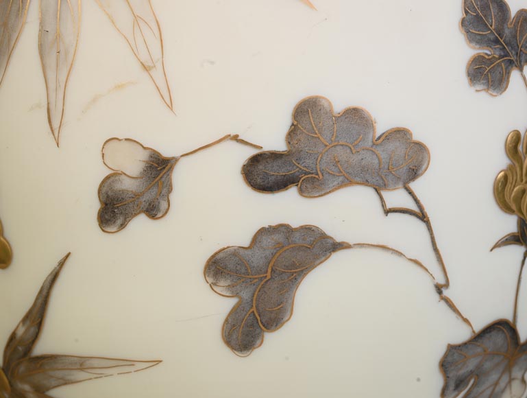 Jules Barbe for Thomas Webb (attributed to), Japanese-style Vase with Dragons, late 19th Century Jules Barbe for Thomas Webb (attributed to), Japanese-style Vase with Dragons, late 19th Century -9