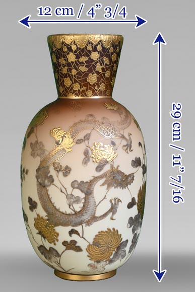 Jules Barbe for Thomas Webb (attributed to), Japanese-style Vase with Dragons, late 19th Century Jules Barbe for Thomas Webb (attributed to), Japanese-style Vase with Dragons, late 19th Century -13