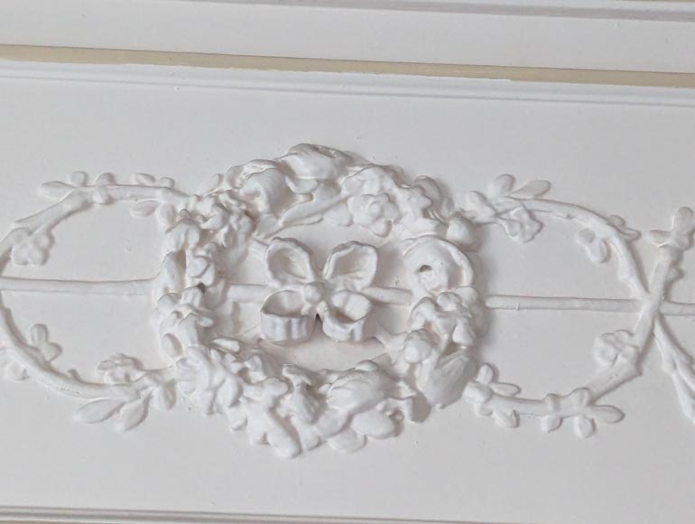 Louis XVI style trumeau with small wreath of flowers Louis XVI style trumeau with small wreath of flowers-2