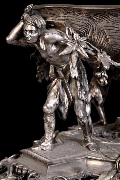 CAILAR, BAYARD & CIE – Table centerpiece featuring Native Americans-3