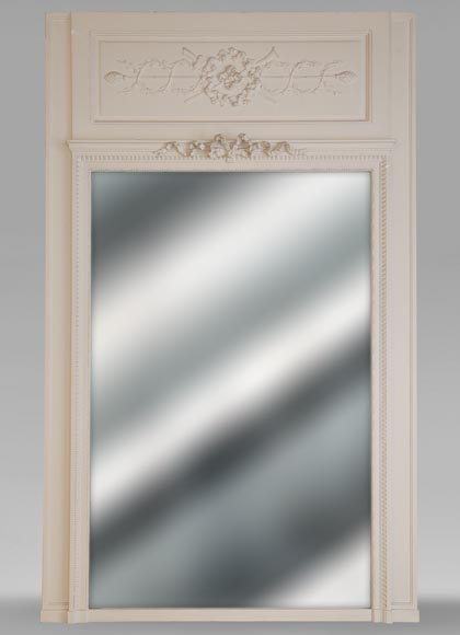 Louis XVI style trumeau decorated with a wreath of flowers Louis XVI style trumeau decorated with a wreath of flowers-0