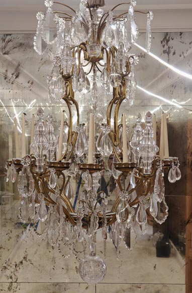 Pair of modern crystal chandeliers, Versailles models Pair of modern crystal chandeliers, Versailles models-10