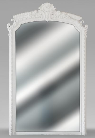 Regence style trumeau topped with a shell Regence style trumeau topped with a shell-0