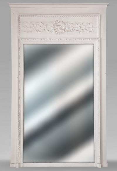 Louis XVI style trumeau decorated with a wreath of flowers Louis XVI style trumeau decorated with a wreath of flowers-0