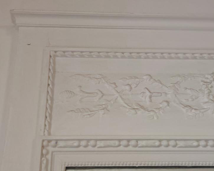 Louis XVI style trumeau decorated with a wreath of flowers Louis XVI style trumeau decorated with a wreath of flowers-3