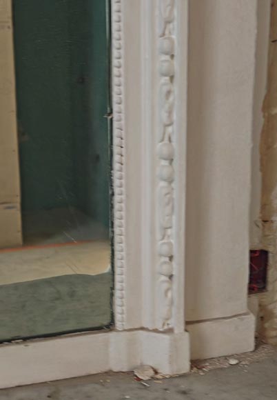 Louis XVI style trumeau decorated with a wreath of flowers Louis XVI style trumeau decorated with a wreath of flowers-5