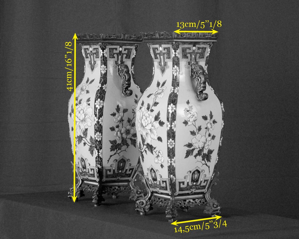 Pair of Japenese Vases by Alphonse Giroux and Charles Ficquenet Pair of Japenese Vases by Alphonse Giroux and Charles Ficquenet-4