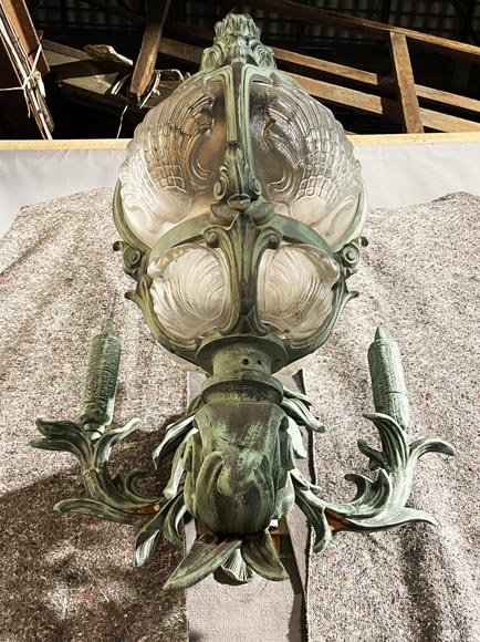 4 cast iron wall lights, based on models from the Pont Alexandre III 4 cast iron wall lights, based on models from the Pont Alexandre III-3