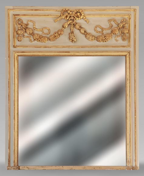 Louis XVI period gilded trumeau decorated with a garland of flowers Louis XVI period gilded trumeau decorated with a garland of flowers-0