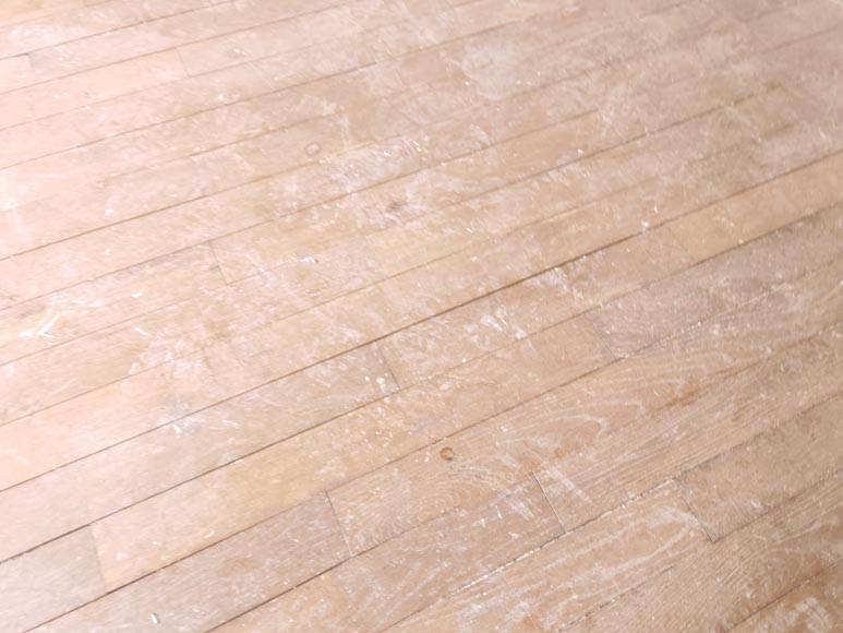 Lot of approximately 10 m² of linear parquet flooring Lot of approximately 10 m² of linear parquet flooring-1