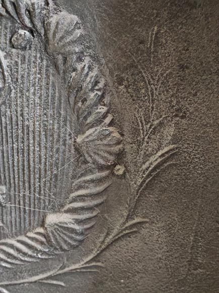 Small plaque on the collar of the Order of Saint Michael Small plaque on the collar of the Order of Saint Michael-5