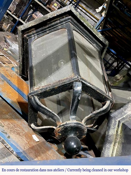 Superb set of four Regency style lanterns Superb set of four Regency style lanterns-5