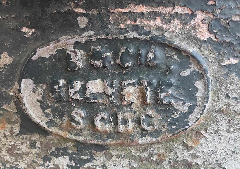 Cast Iron Window Frame, Napoleon III Style, 19th Century Cast Iron Window Frame, Napoleon III Style, 19th Century-8