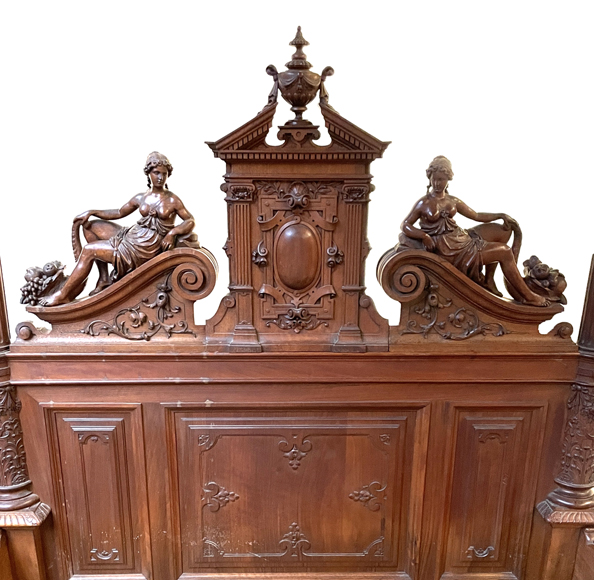 Jean-Paul MAZAROS (1823-1900), Neo-Renaissance four-poster bed in carved walnut Jean-Paul MAZAROS (1823-1900), Neo-Renaissance four-poster bed in carved walnut-3