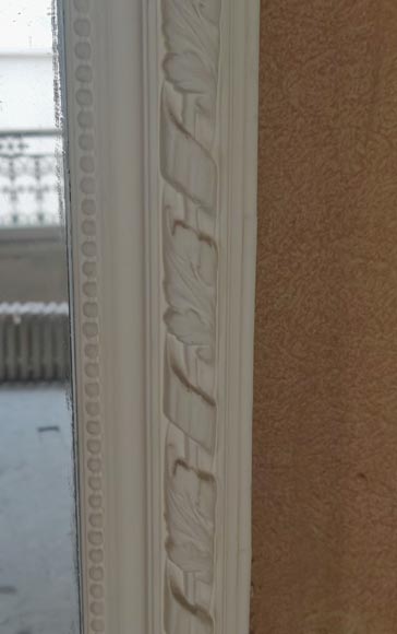 Louis XVI style trumeau decorated with a frieze of scrolled acanthus leaves Louis XVI style trumeau decorated with a frieze of scrolled acanthus leaves-3