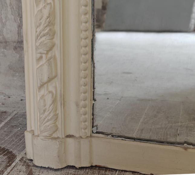 Louis XVI style trumeau decorated with a frieze of scrolled acanthus leaves Louis XVI style trumeau decorated with a frieze of scrolled acanthus leaves-4