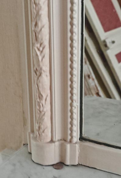 Louis XVI style trumeau surmounted by a double laurel wreath Louis XVI style trumeau surmounted by a double laurel wreath-6