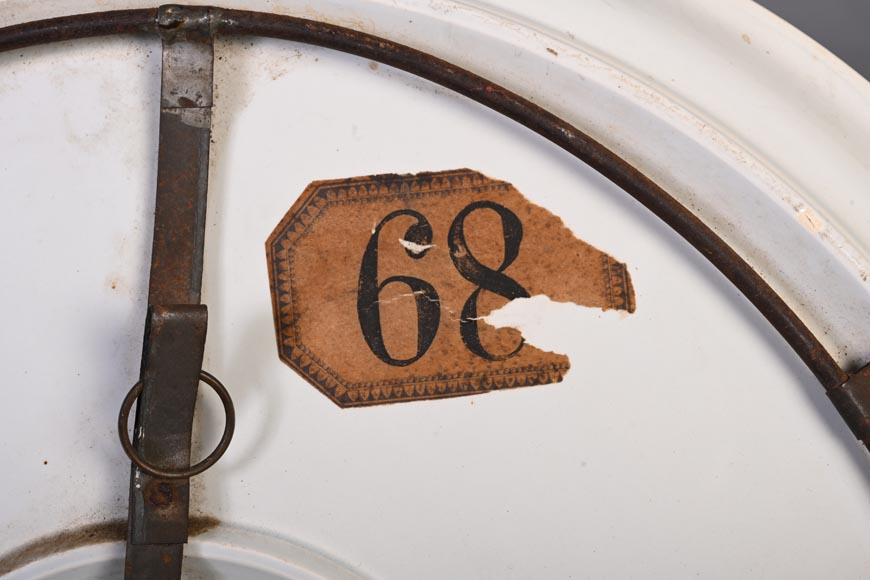 BALLEROY & Co. (porcelain), Joseph Albert PONSIN (painter), Pair of Decorative Plates Adorned with Portraits of an Assyrian Man and Woman, 1876? BALLEROY & Co. (porcelain), Joseph Albert PONSIN (painter), Pair of Decorative Plates Adorned with Portraits of an Assyrian Man and Woman, 1876?-22