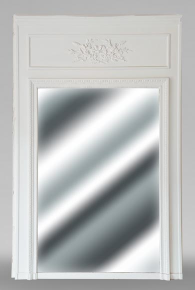 Louis XVI style trumeau decorated with a laurel wreath Louis XVI style trumeau decorated with a laurel wreath-0