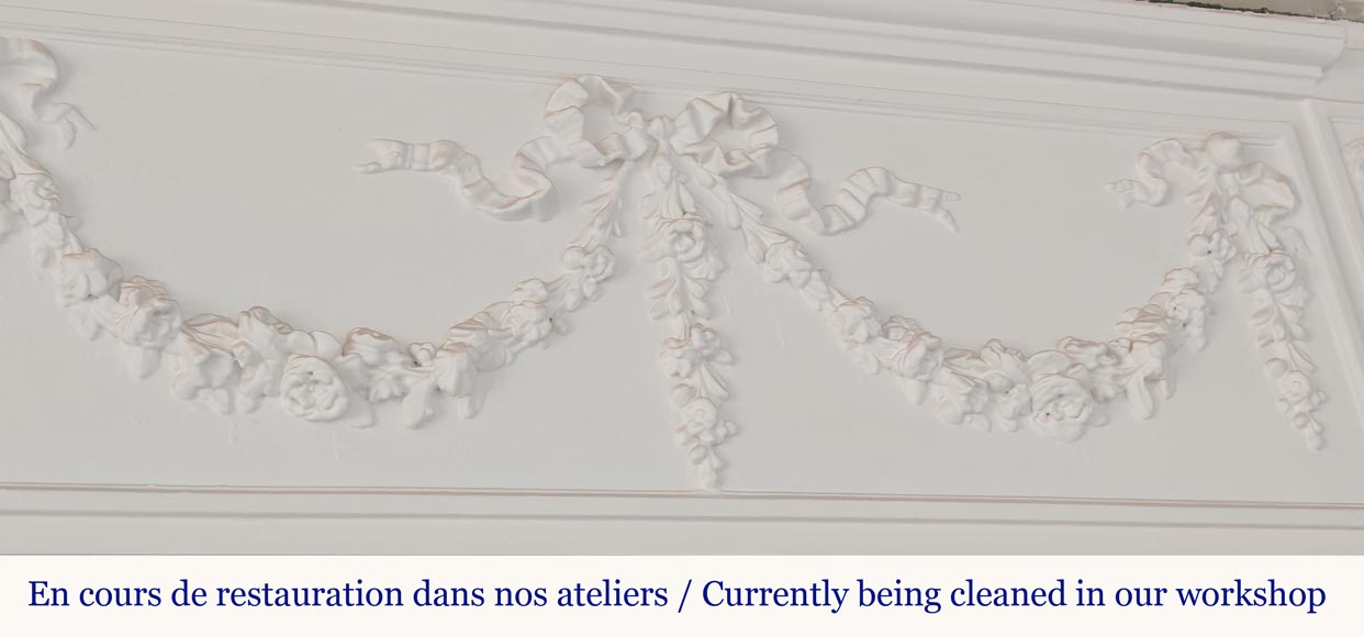 Louis XVI style trumeau decorated with a garland of flowers-2