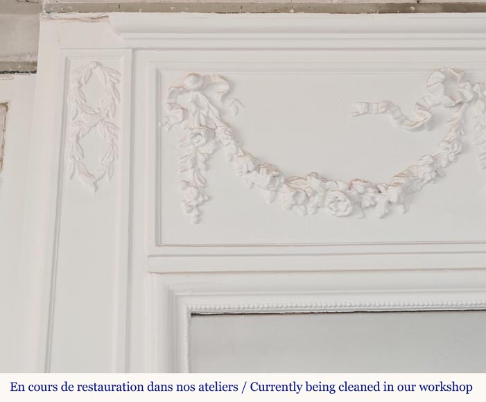 Louis XVI style trumeau decorated with a garland of flowers-3