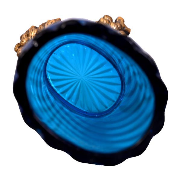 Signed Pair of Blue BACCARAT Crystal Vases with Gilt Bronze Mounts – Late 19th Century Signed Pair of Blue BACCARAT Crystal Vases with Gilt Bronze Mounts – Late 19th Century-6