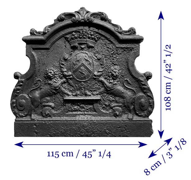 Important 18th-Century Cast Iron Fireback with the Arms of the Chevron-Villette Family Important 18th-Century Cast Iron Fireback with the Arms of the Chevron-Villette Family-8