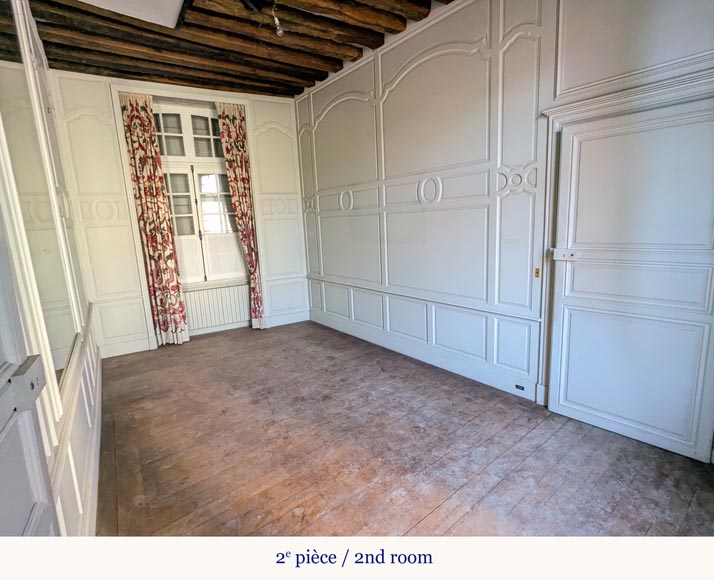 Antique Oak and Pine Wood Paneling – Composed of Two Rooms Antique Oak and Pine Wood Paneling – Composed of Two Rooms-0
