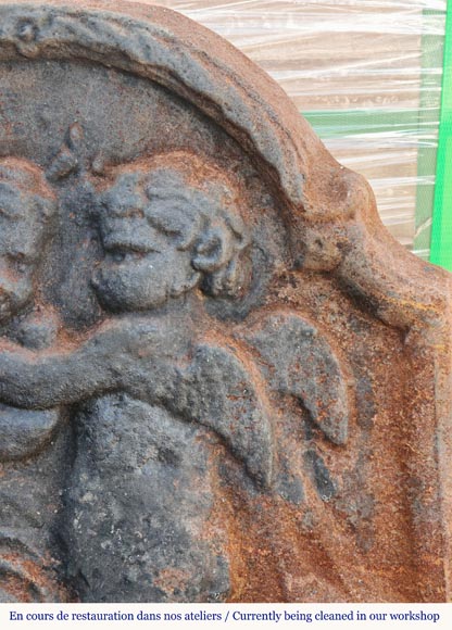 Small Louis XV period plaque with putti-3