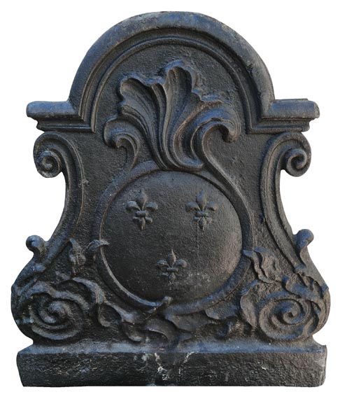 Small Louis XV period plaque with fleurs-de-lis and palmettes-0