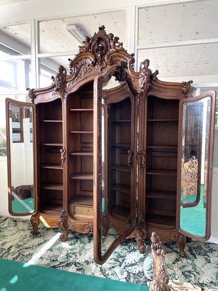 Louis XV style walnut bedroom-17