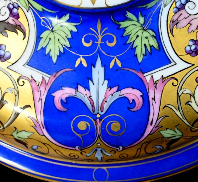 Henry II Cup from the Sèvres Manufactory-5