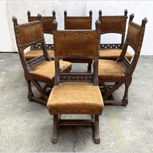 Eugène GRASSET (designer) and FULGRAFF (cabinetmaker), set of 6 carved oak chairs, Paris, 1880–1885
