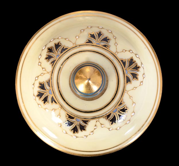 CARRIER-BELLEUSE Albert-Ernest — Enameled Porcelain Covered Vase from Sèvres CARRIER-BELLEUSE Albert-Ernest — Enameled Porcelain Covered Vase from Sèvres-2