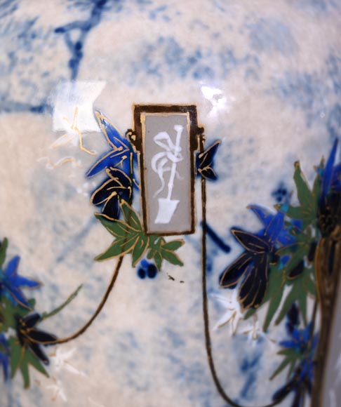 Large glazed porcelain vase from the Sèvres manufactory, decorated in 1880 by Taxile DOAT-4