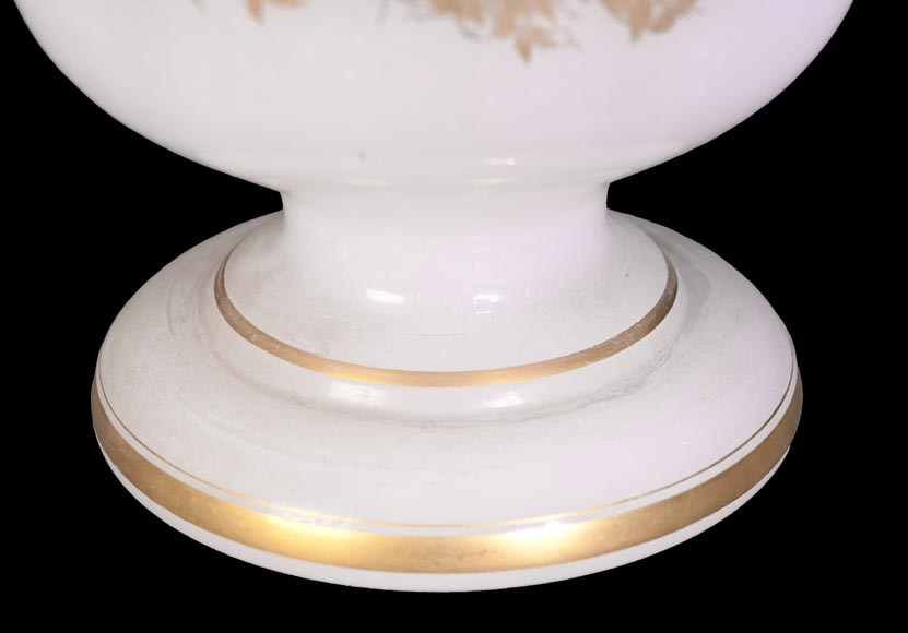 BACCARAT – Pair of White Opaline Vases with Gilded Japonist Decoration-9