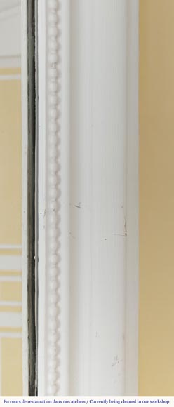 Louis XVI style trumeau decorated with pearls, with rounded corners-3