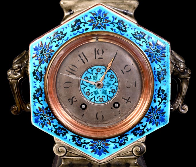 Jules VIEILLARD – “Chien de Fô” Polychrome Faience Clock Jules VIEILLARD – “Chien de Fô” Polychrome Faience Clock-2