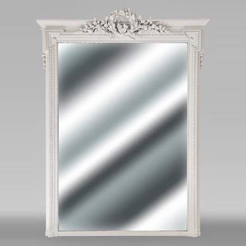 Louis XVI style trumeau decorated with a plant crown