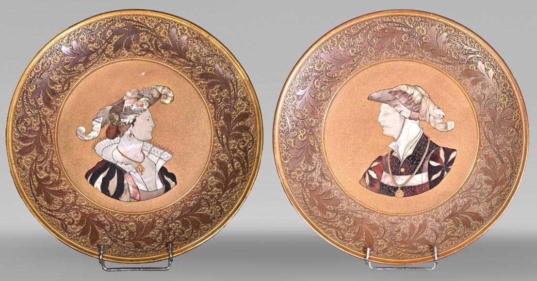 Kayser Sohn, Renaissance Figures – Pair of Decorative Corviniello Chargers, dated 1884-0
