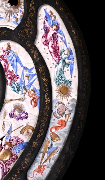 Decorative shield with high-relief decoration of the Creation to the Last Judgment after the Milton Shield by Léonard Morel-Ladeuil, Naples porcelain, known as Capodimonte porcelain Decorative shield with high-relief decoration of the Creation to the Last Judgment after the Milton Shield by Léonard Morel-Ladeuil, Naples porcelain, known as Capodimonte porcelain-9
