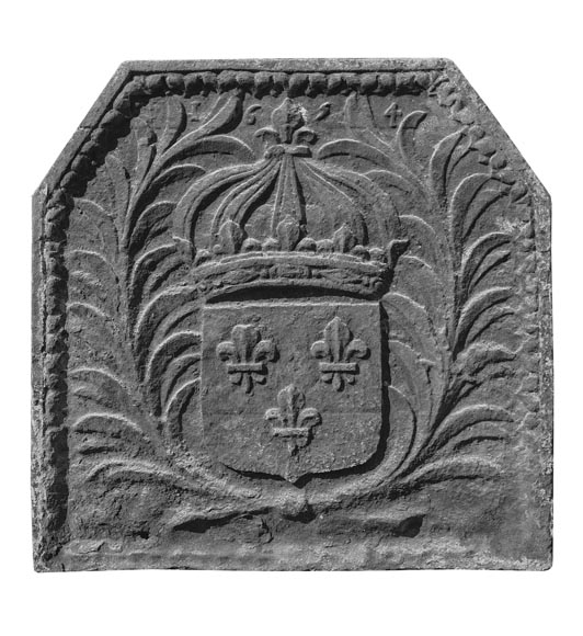  Fireplace plate with the coat of arms of France, dated 1654-0