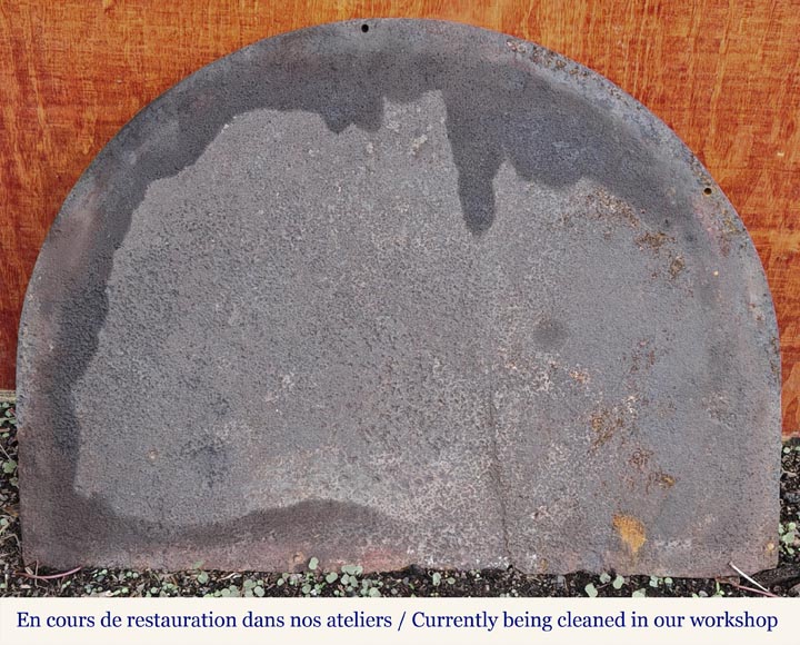  Cast iron fireback in a semicircle, dated 1623-6