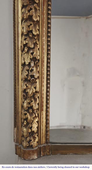 Napoleon III style gilded trumeau decorated with a frieze of oak leaves-6